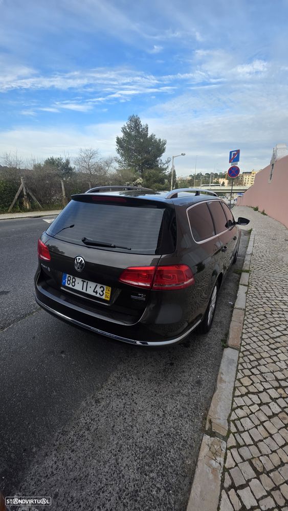 VW Passat Variant 1.6 TDI Confortline BlueMotion - 21