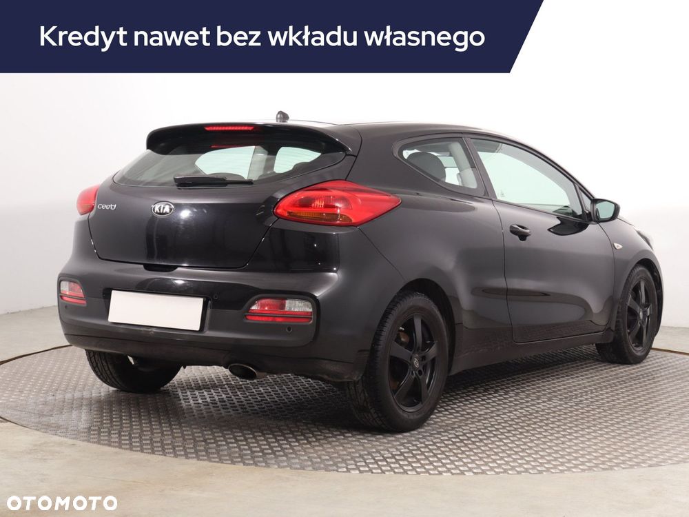 Kia ProCeed - 7