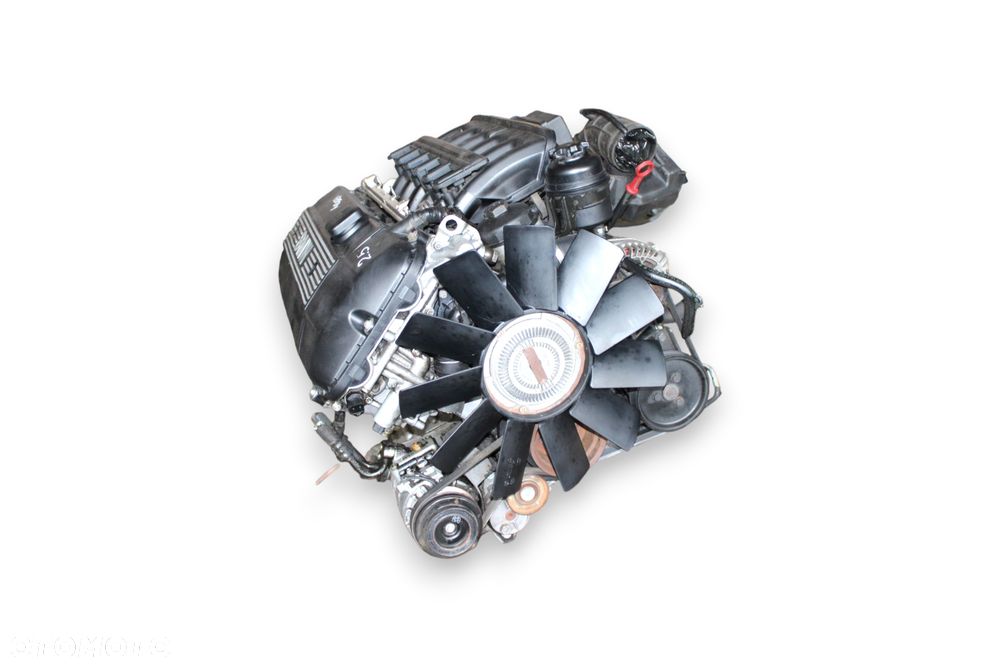 SILNIK 2.5 R6 M54B25 + SKRZYNIA MANUAL ZF S5D-320Z / BMW 2003 - 2
