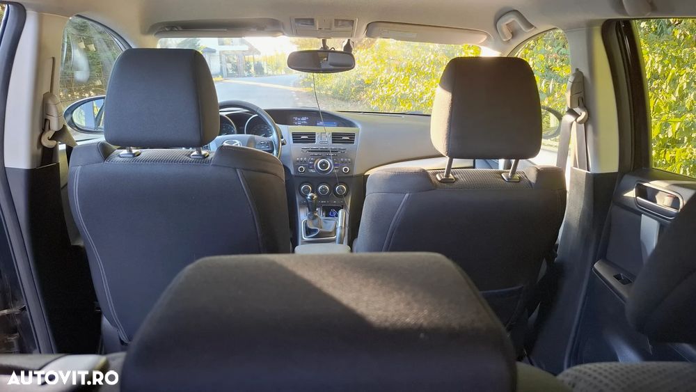 Mazda 3 2012 photo 4