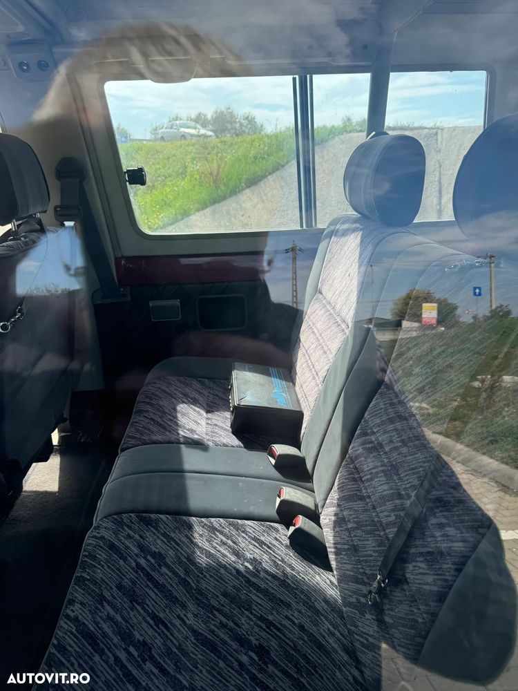 Toyota Land Cruiser - 9