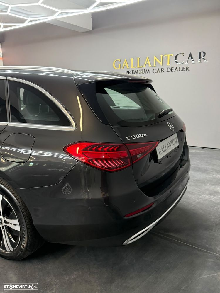 Mercedes-Benz C 300 e Avantgarde - 29