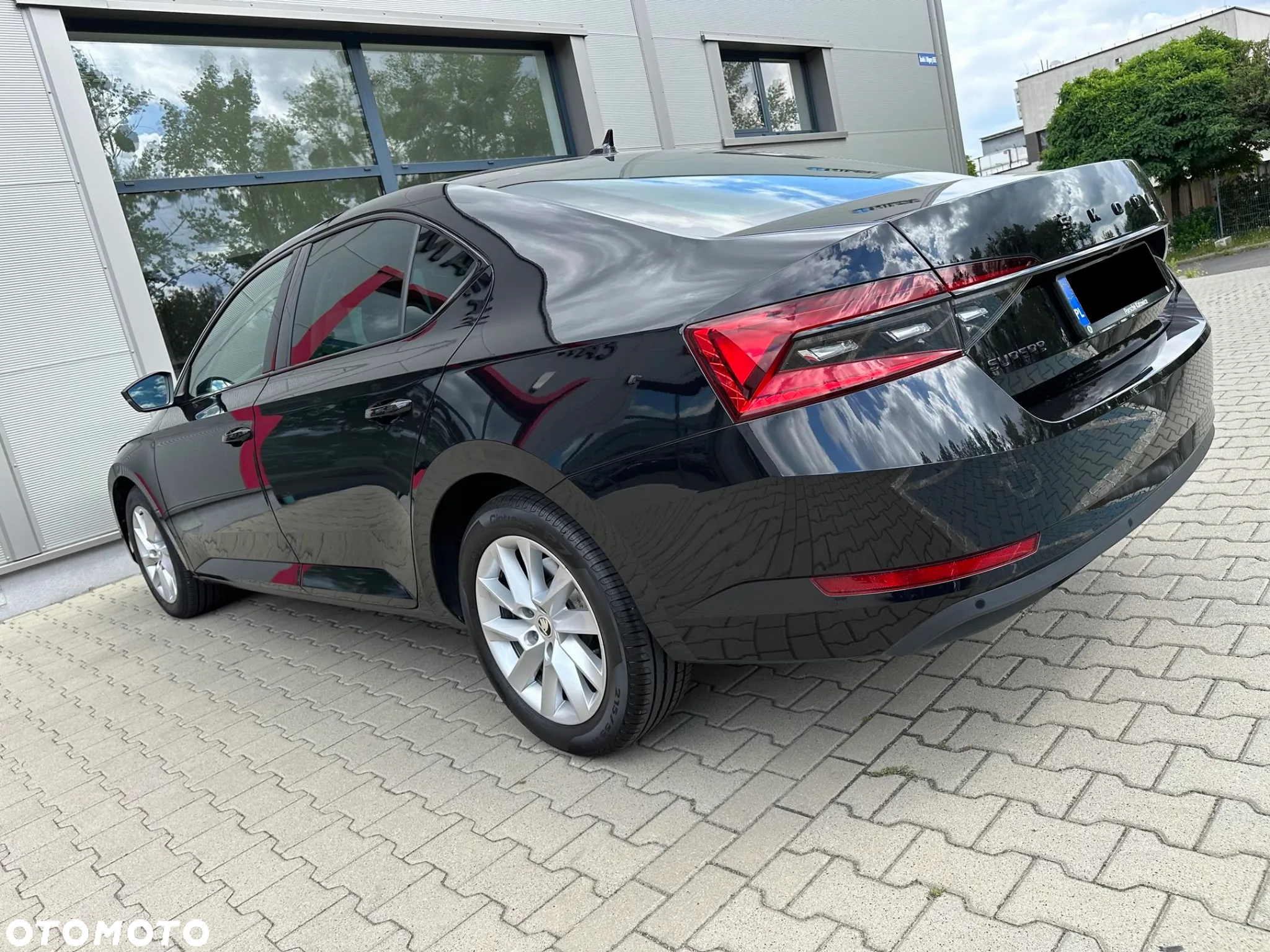 Skoda Superb 2.0 TDI SCR Style DSG - 13