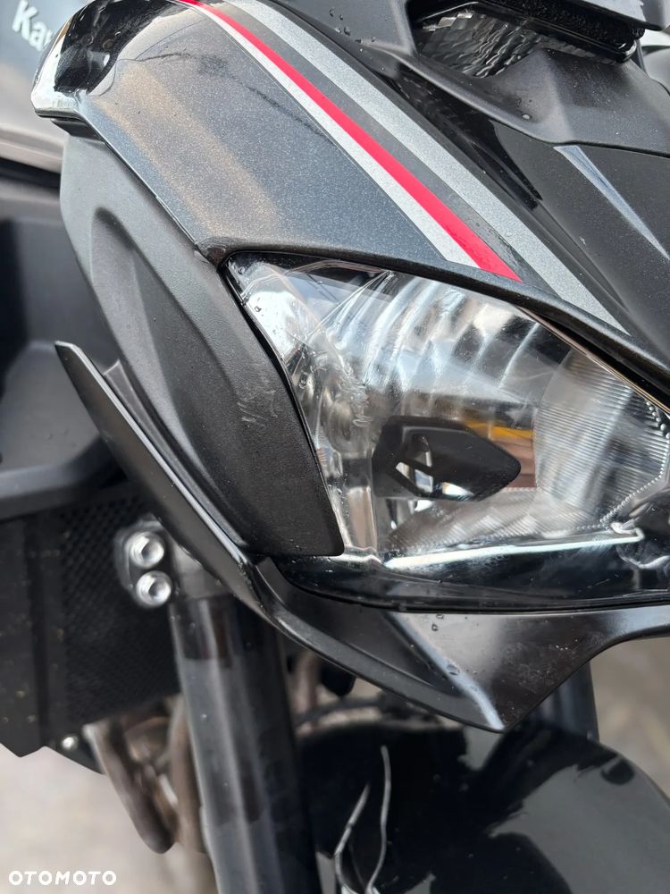 Kawasaki Z 900 - 16