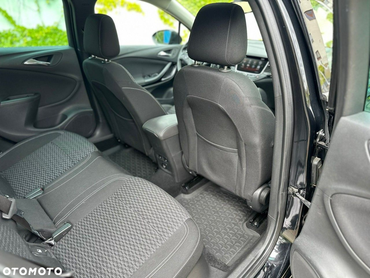 Opel Astra 1.6 Turbo Start/Stop Sports Tourer 120 Jahre - 11