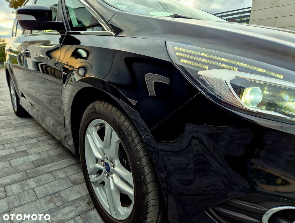 Ford S-Max - 10