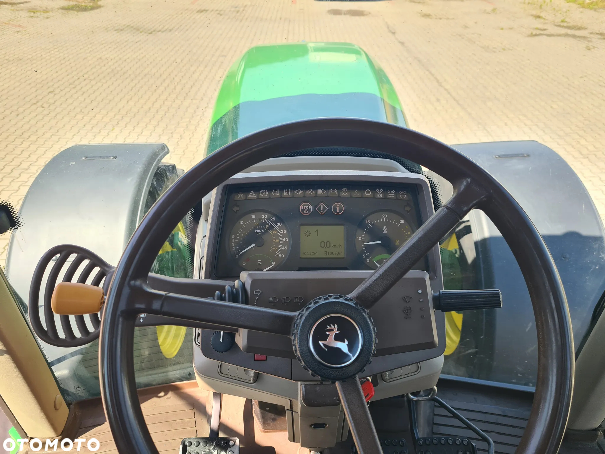 John Deere 6820, TLS - 13
