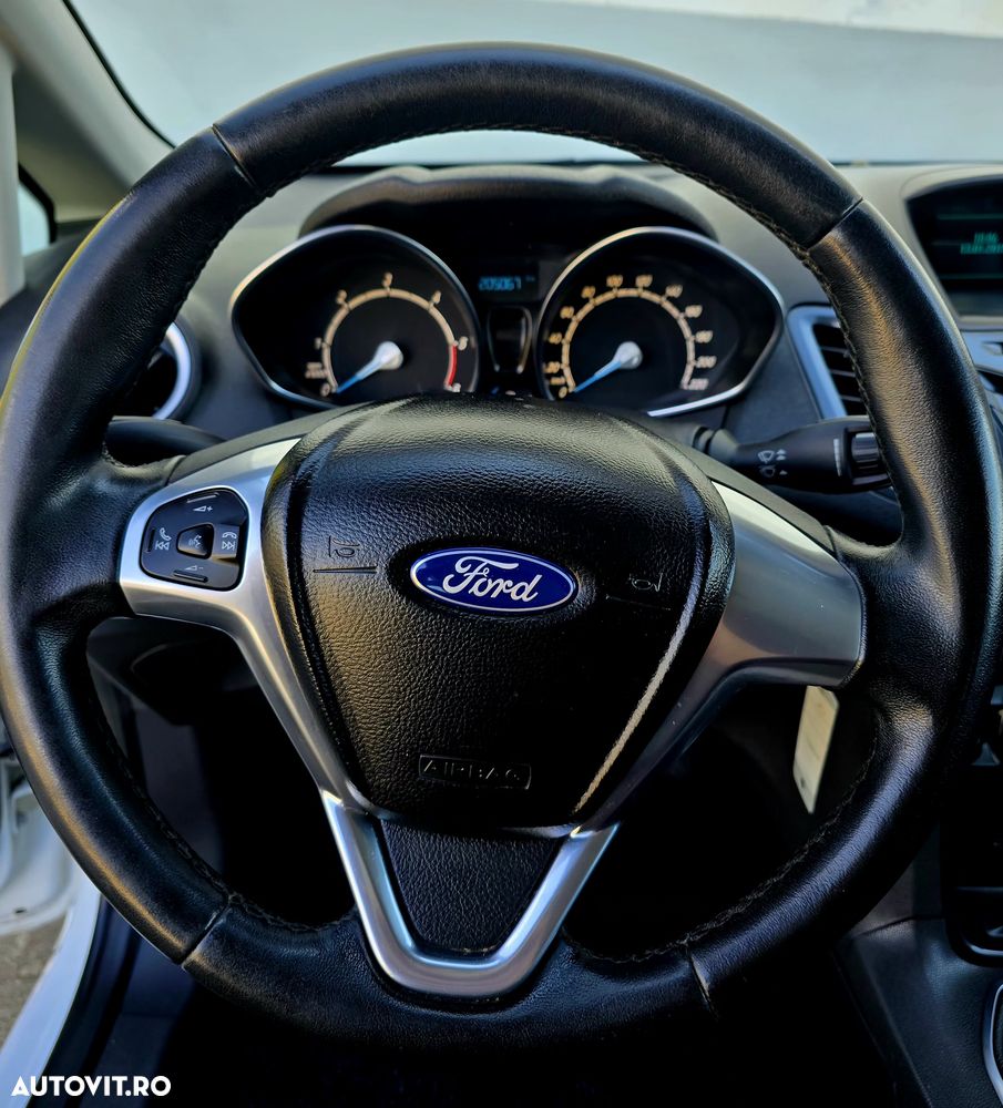 Ford Fiesta 1.5 TDCi Titanium - 16