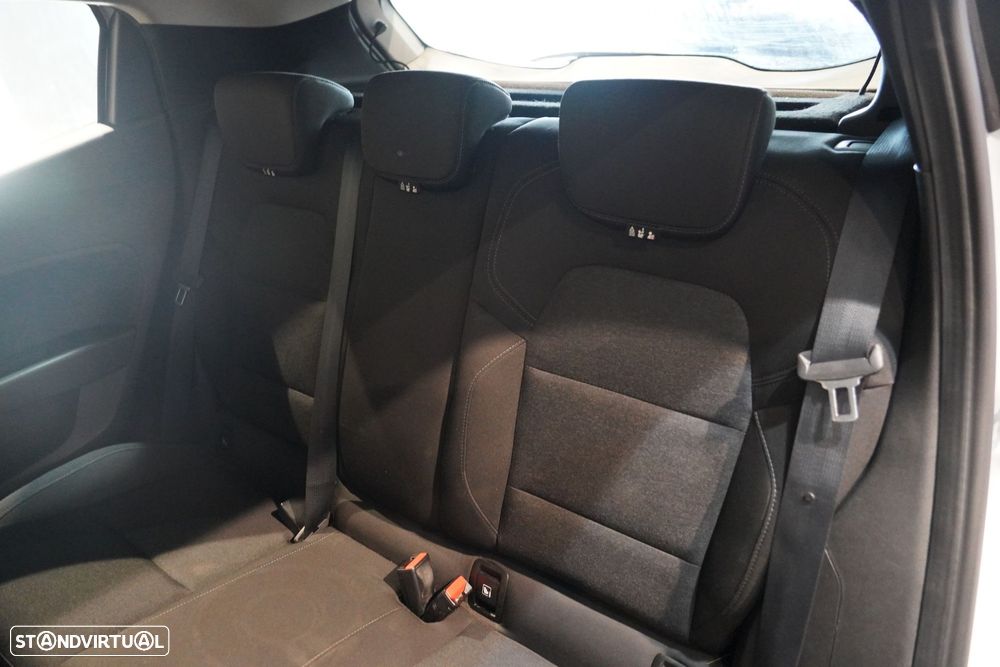 Renault Clio - 23