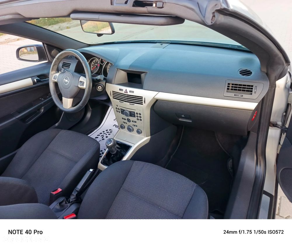 Opel Astra 1.8 Endless Summer - 29