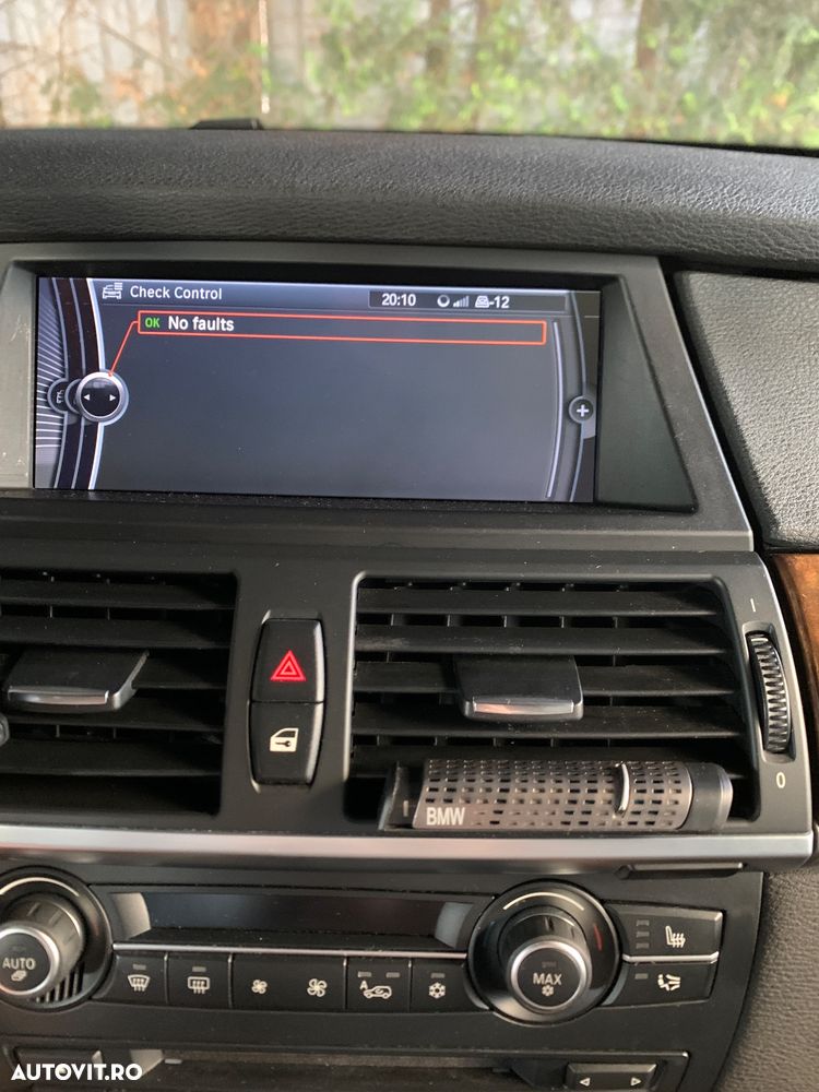 BMW X5 M 2012 — imagine 16