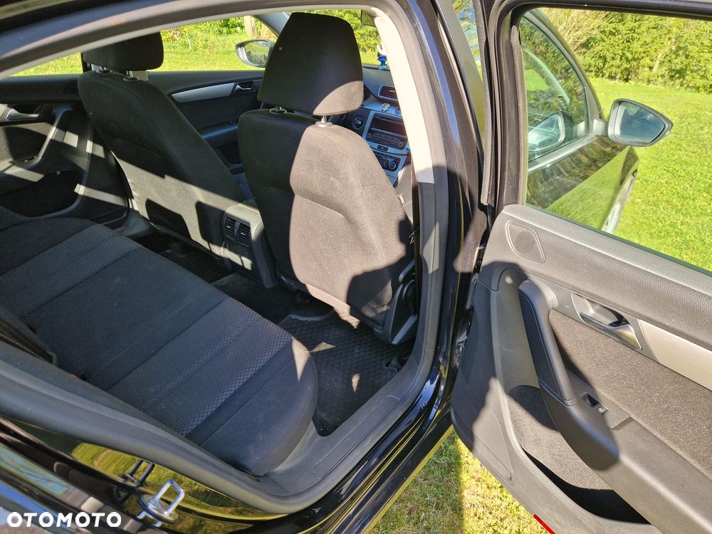 Volkswagen Passat 1.4 TSI BlueMotion Technology Trendline - 11