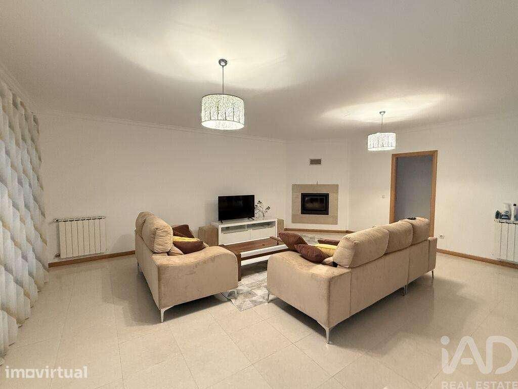 Apartamento T3 em Silveira de 146,00 m2 - Grande imagem: 2/14