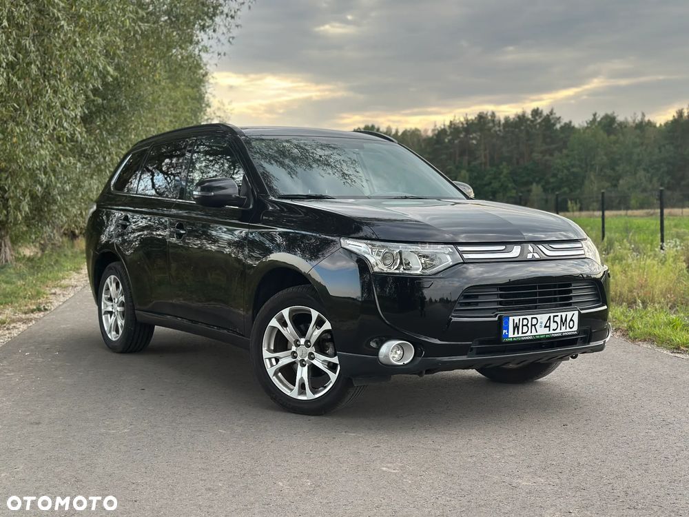 Mitsubishi Outlander 2.0 2WD CVT Diamant Edition - 1