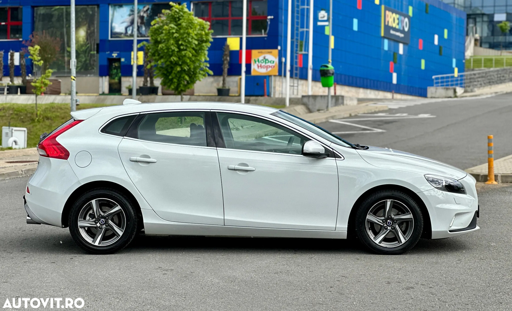 Volvo V40 D2 RDesign - 11