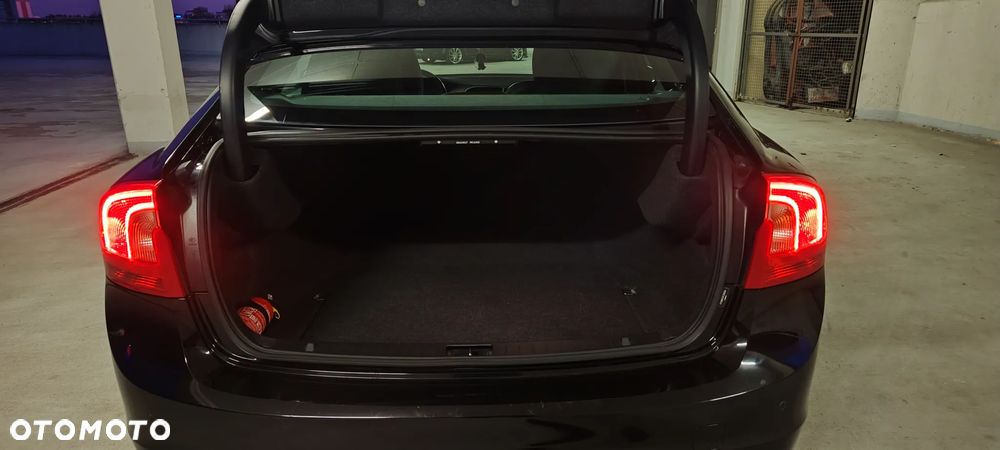 Volvo S60 T5 Drive-E Summum - 17