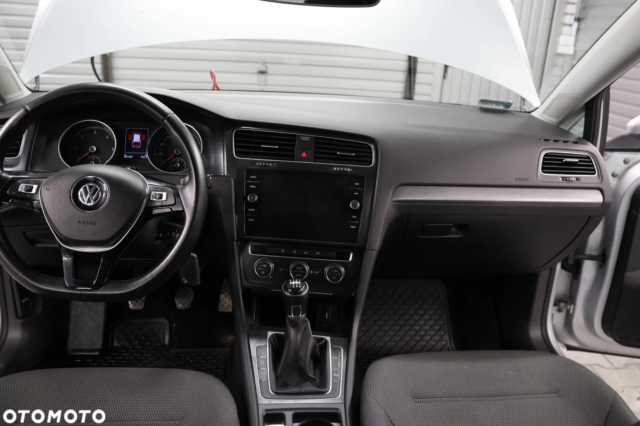 Volkswagen Golf VII 2.0 TDI BMT Comfortline - 5