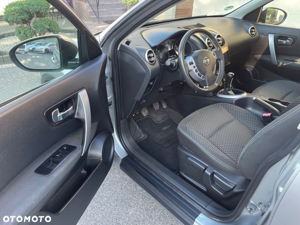 Nissan Qashqai 1.6 Tekna - 26