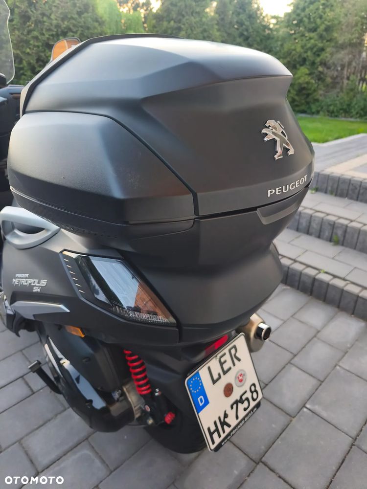 Peugeot Metropolis - 7