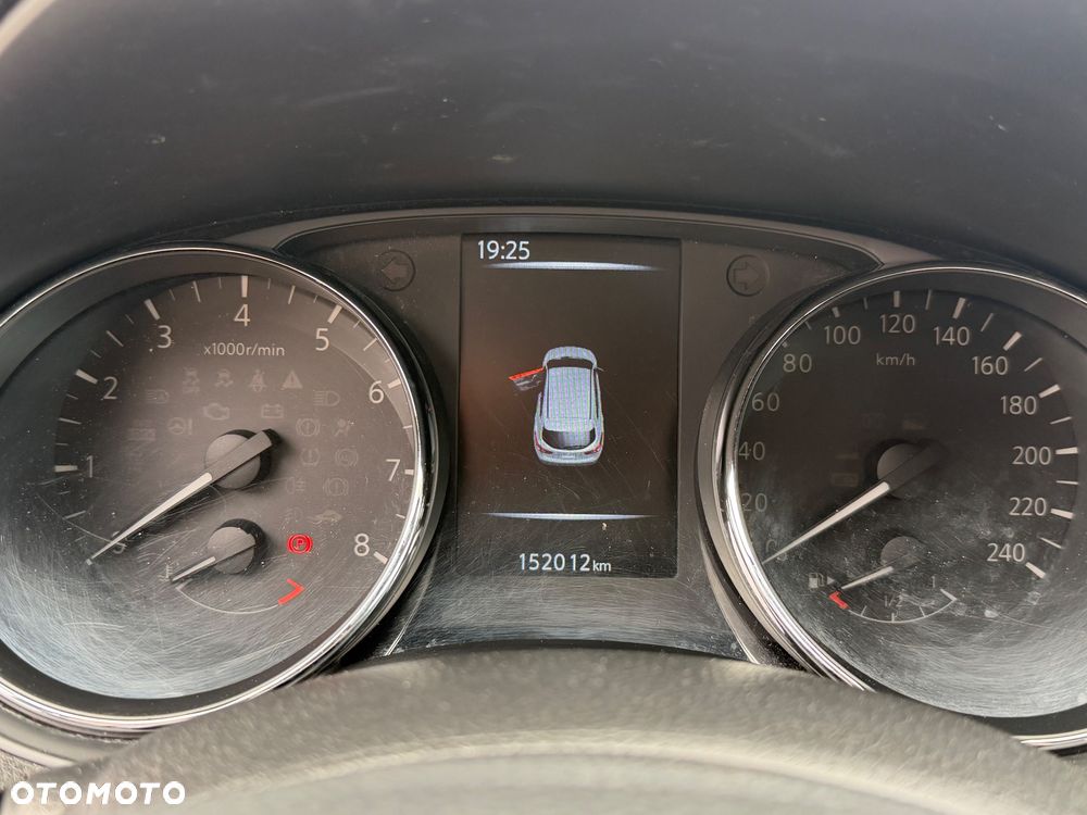 Nissan Qashqai 1.2 DIG-T Acenta - 11