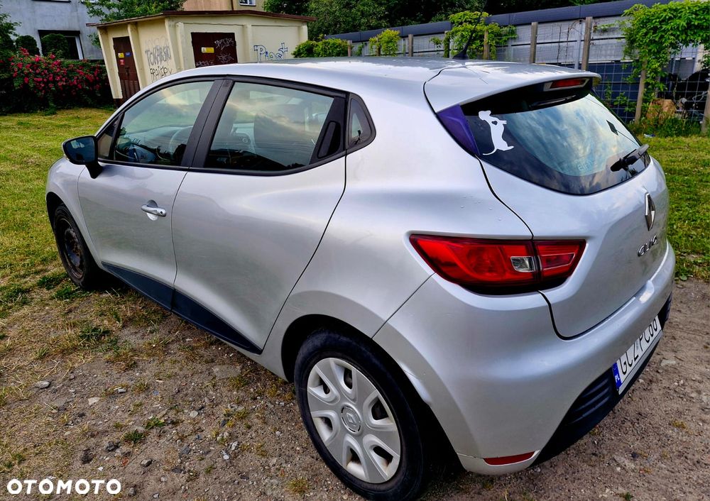 Renault Clio 1.2 16V Alize - 3