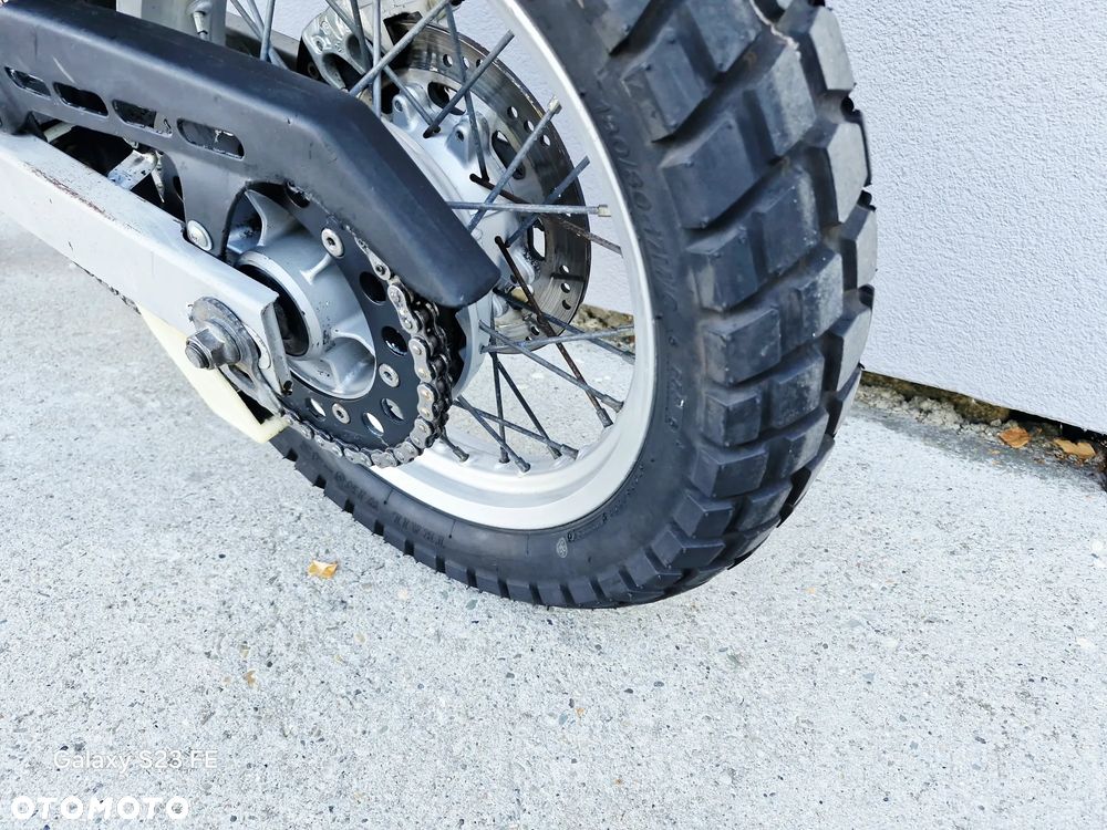 Suzuki DR - 4