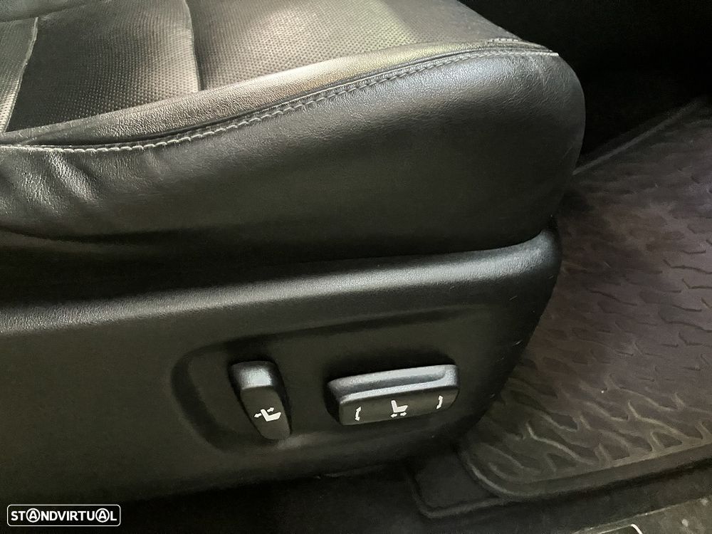 Lexus NX 300h Executive Plus - 24