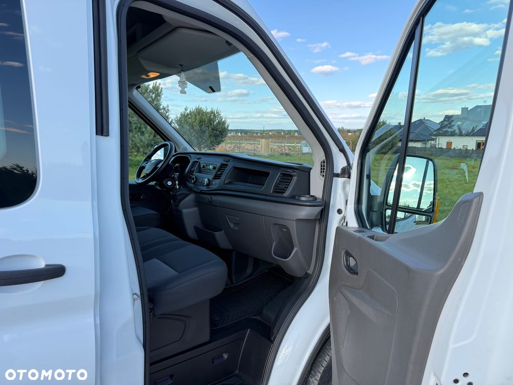 Ford Transit - 10