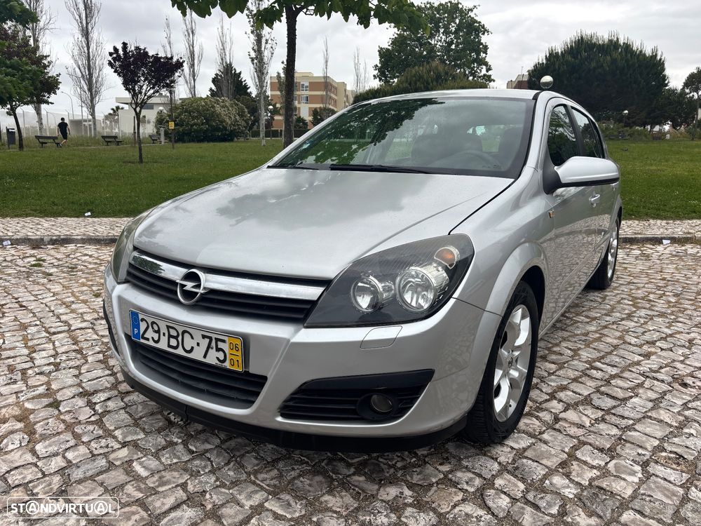 Opel Astra 1.3 CDTI Cosmo - 3