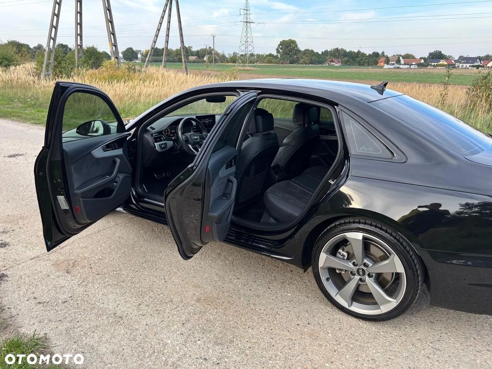 Audi A4 Limousine - 10