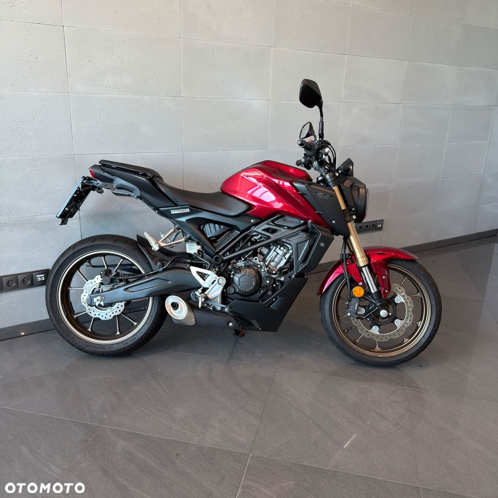 Honda CB - 3