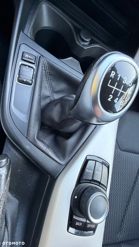 BMW Seria 1 116d EfficientDynamics Edition - 15