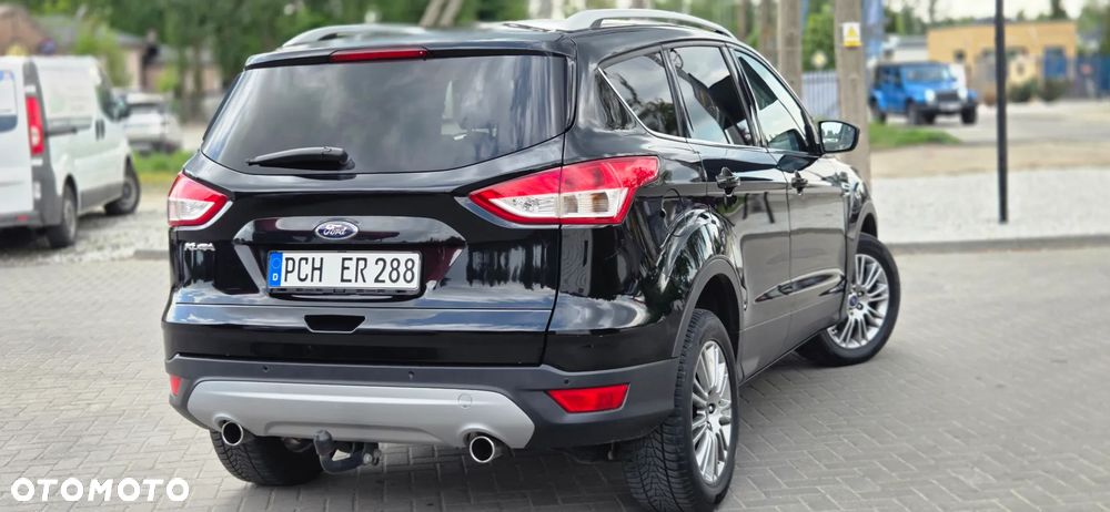 Ford Kuga 2.0 TDCi 2x4 Titanium - 15