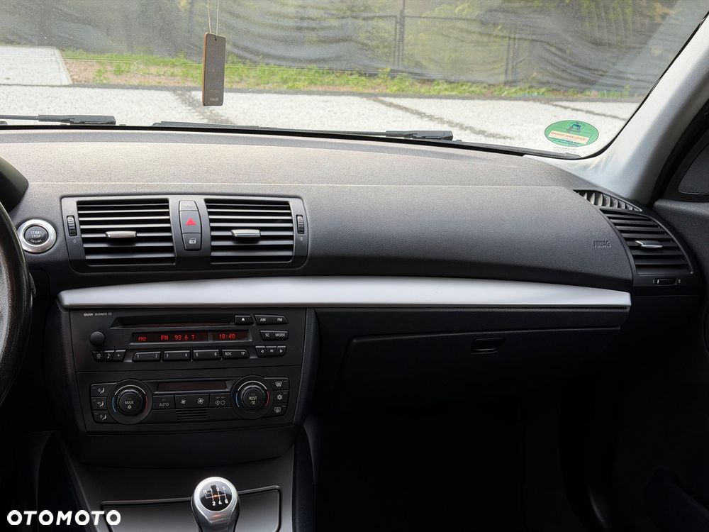 BMW Seria 1 - 10