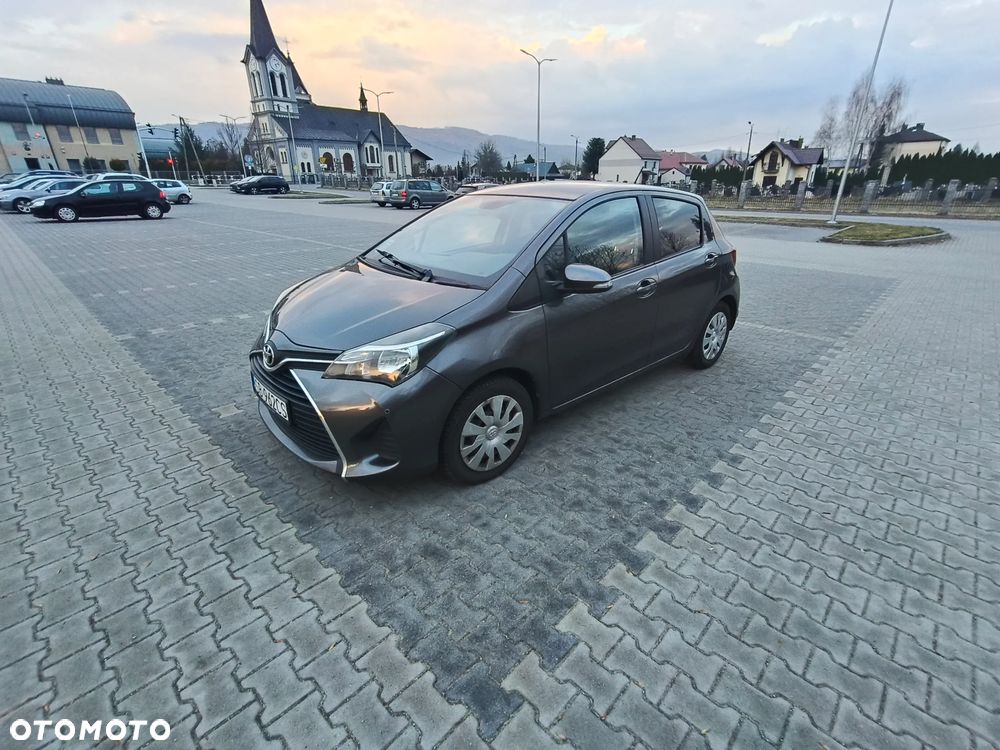 Toyota Yaris 2016 photo 5