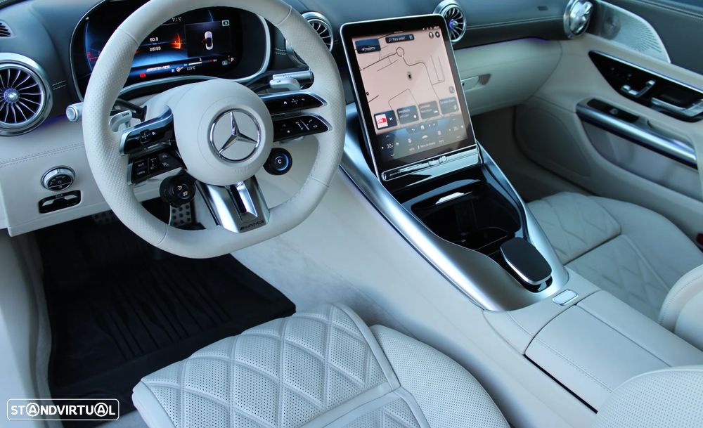 Mercedes-Benz SL 63 AMG 4Matic+ - 31