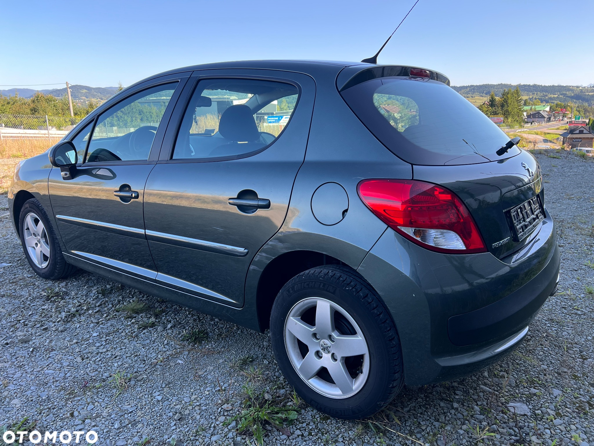 Peugeot 207 1.4 Trendy - 9