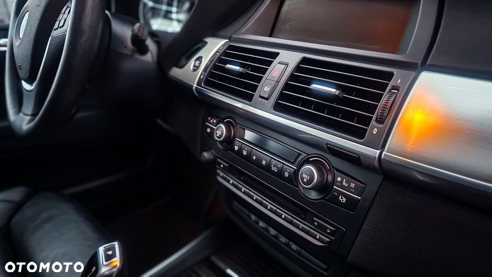 BMW X5 4.0d xDrive - 14