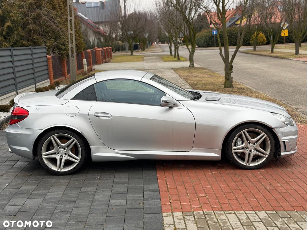 Mercedes-Benz SLK 55 AMG 7G-TRONIC - 4