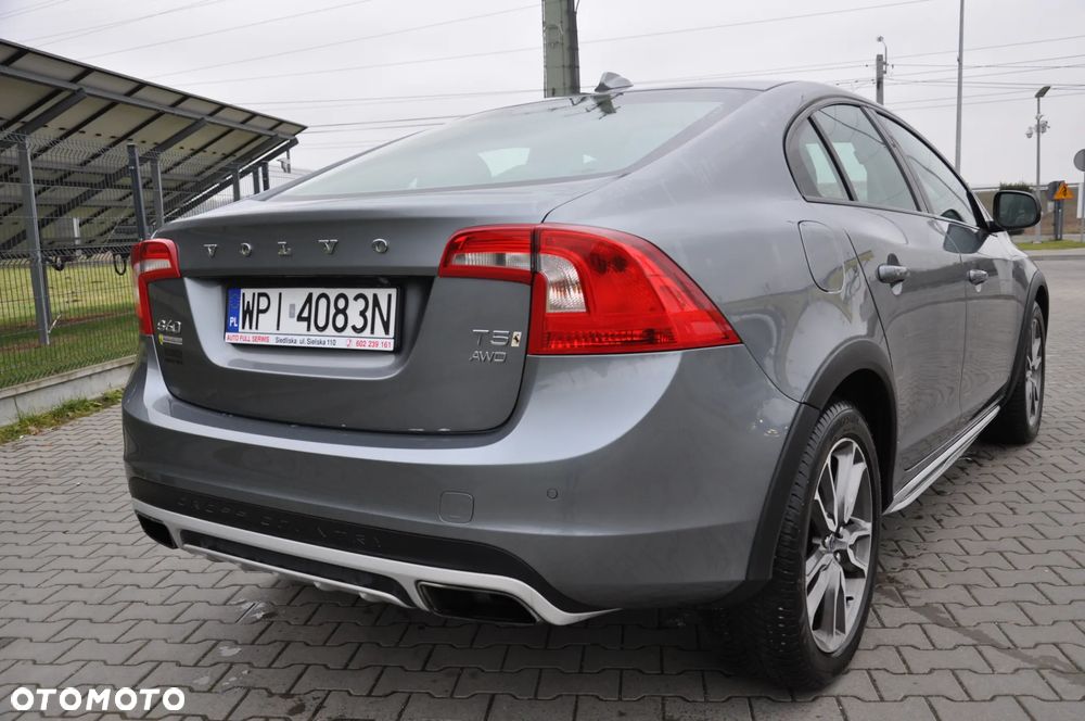 Volvo S60 T5 AWD Summum - 9