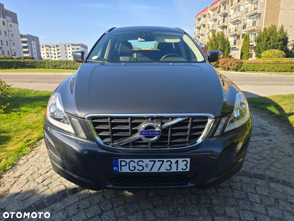 Volvo XC 60 DRIVe Momentum - 1