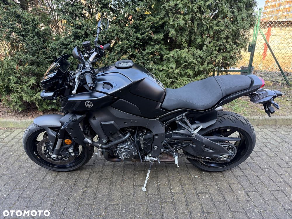 Yamaha MT - 2