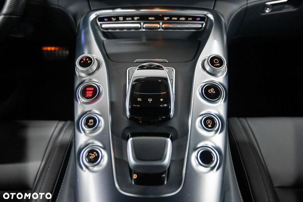 Mercedes-Benz AMG GT - 26