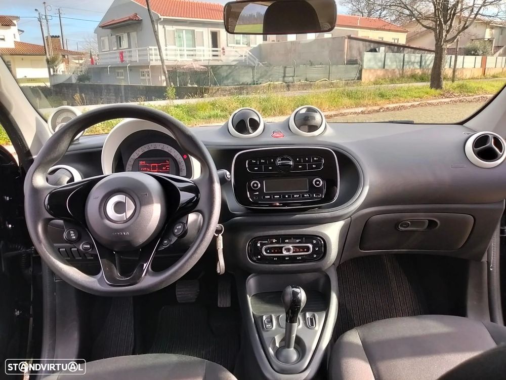Smart ForFour EQ pulse - 11