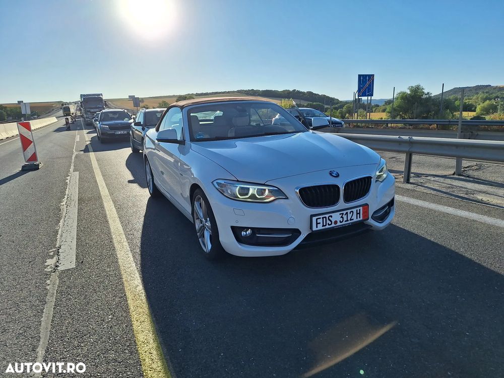 BMW Seria 2 220d Sport-Aut. - 40