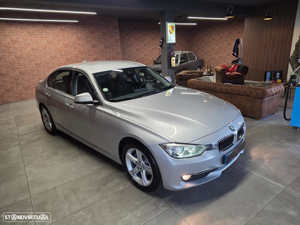 BMW 320 d Aut. Luxury Line - 40