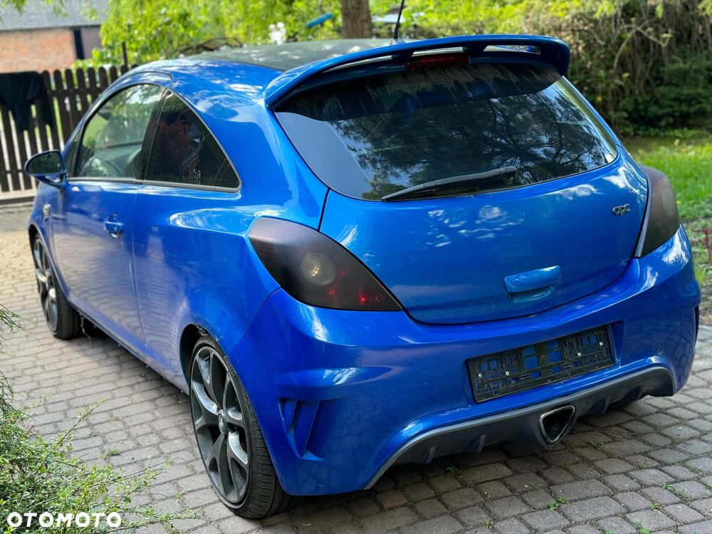 Opel Corsa 1.6T OPC - 2