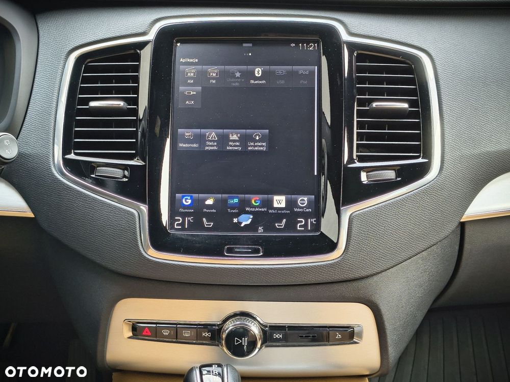Volvo XC 90 - 19