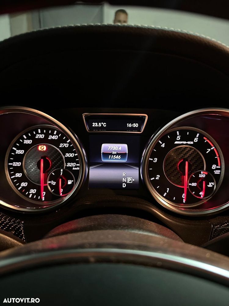 Mercedes-Benz GLE - 12