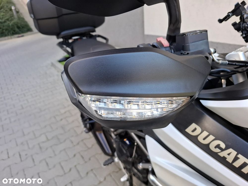 Ducati Multistrada - 32